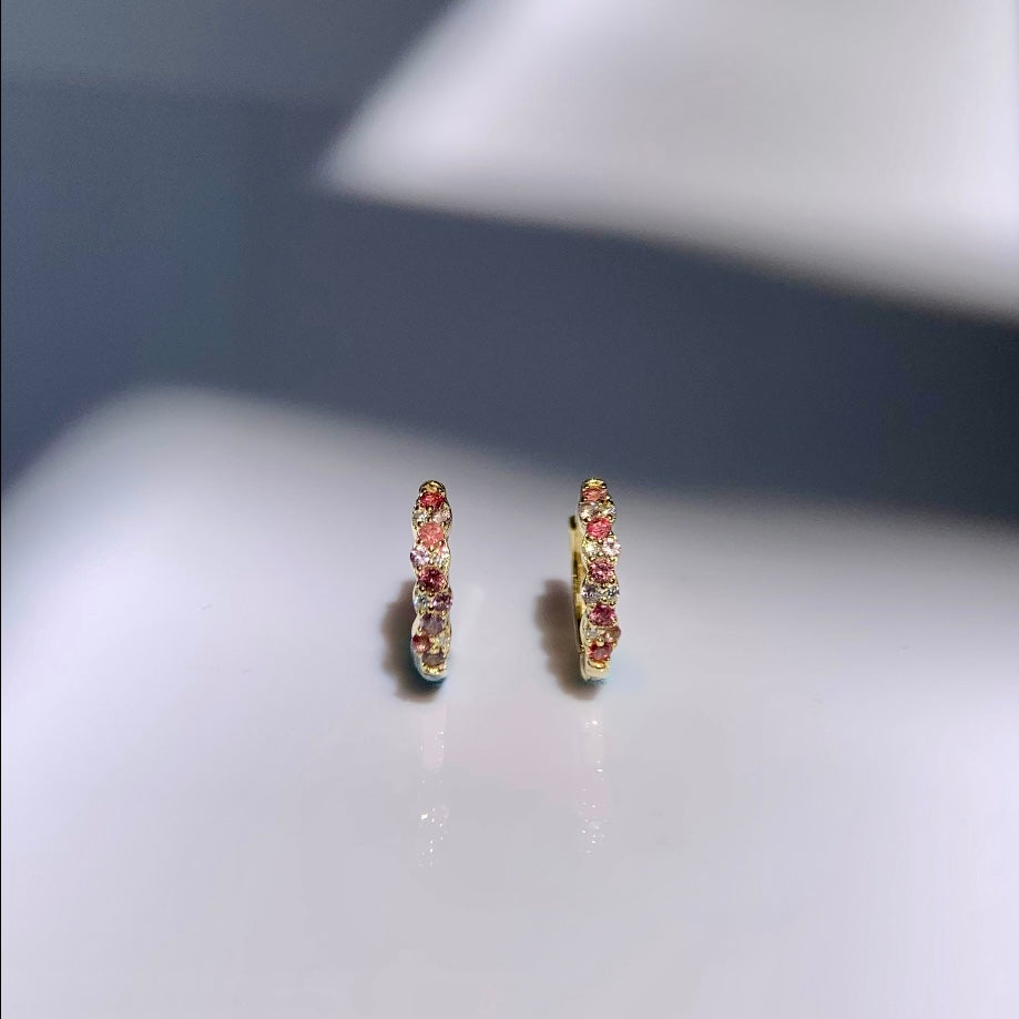 Vega huggies earring