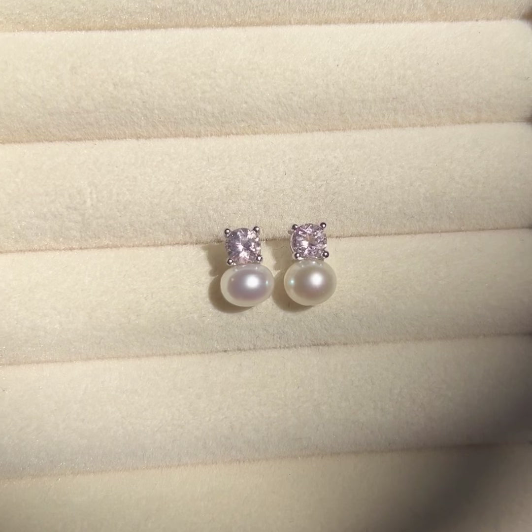 Ariel stud earring