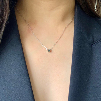 Solitaire necklace