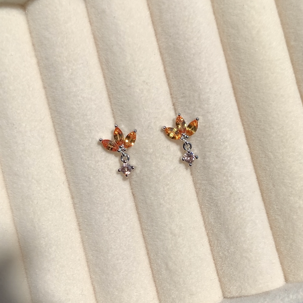 Skye stud earring