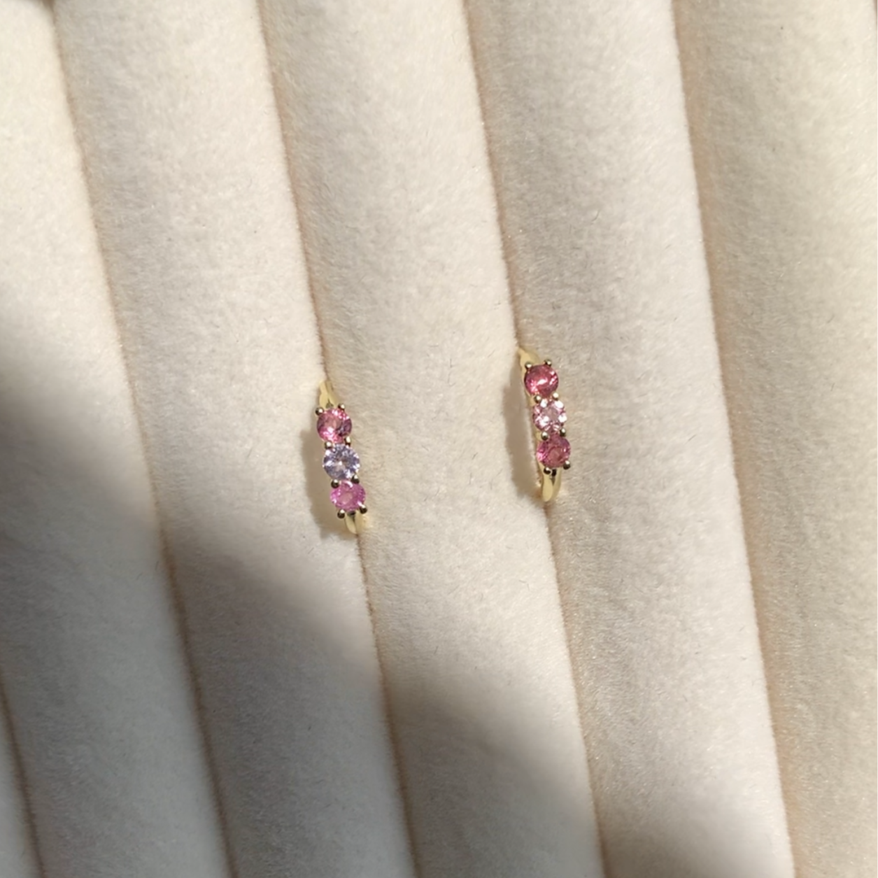 Alya Huggies earring