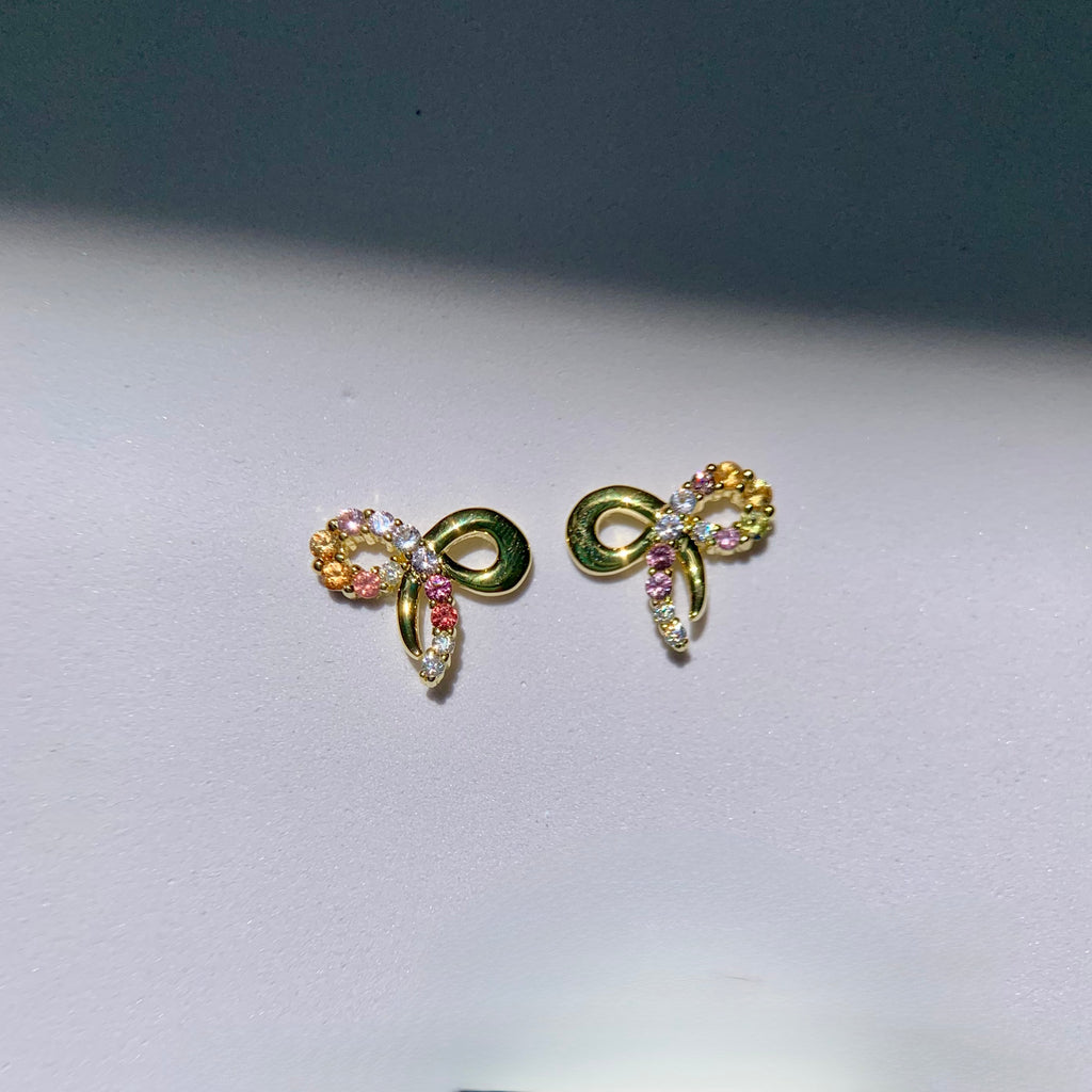 Amoria stud earring