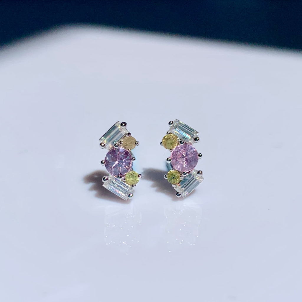 Luna stud earring