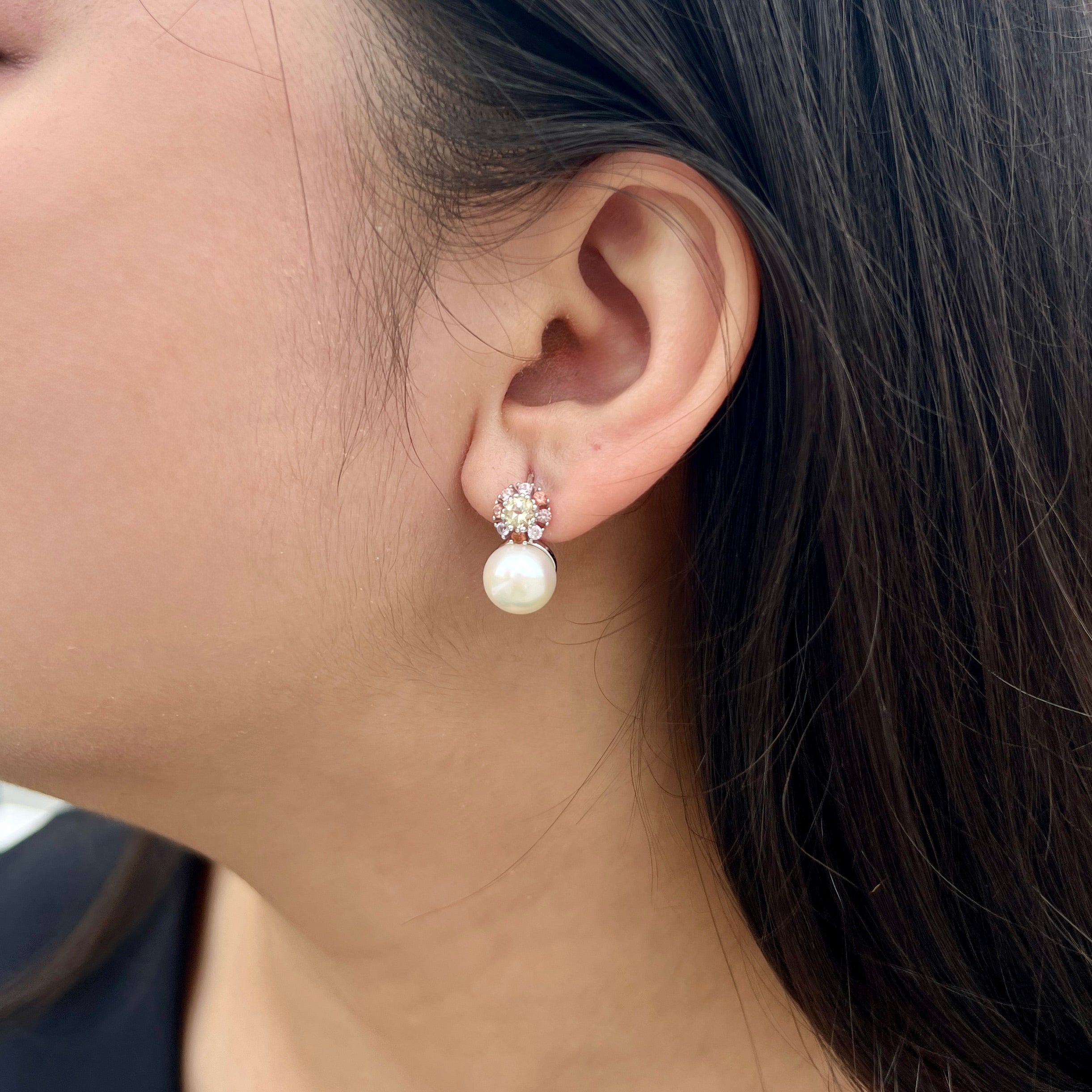 Halley earring
