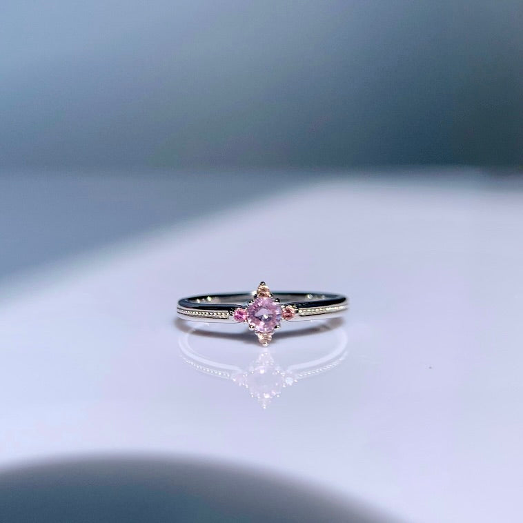 Vespera ring