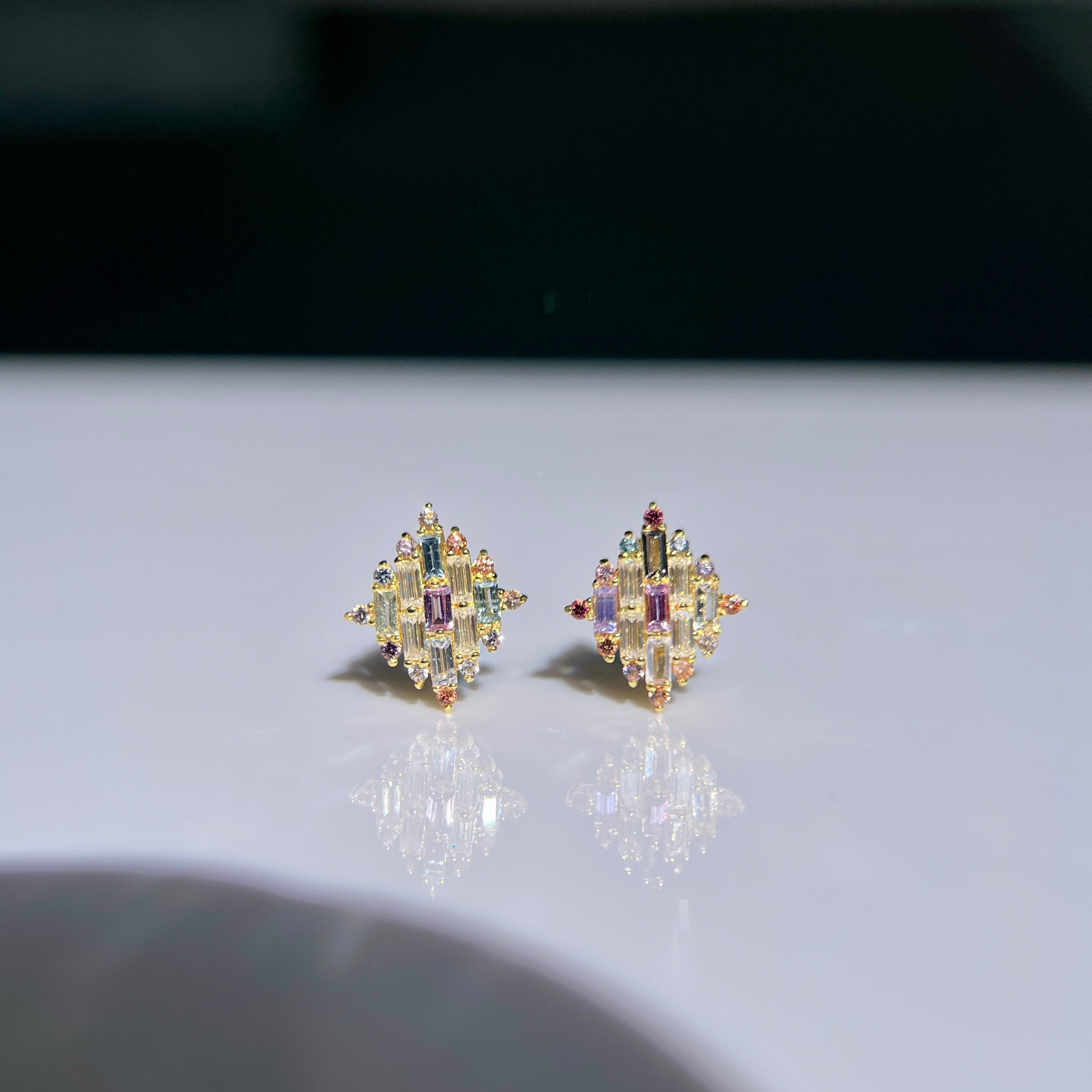 Quintara stud earring