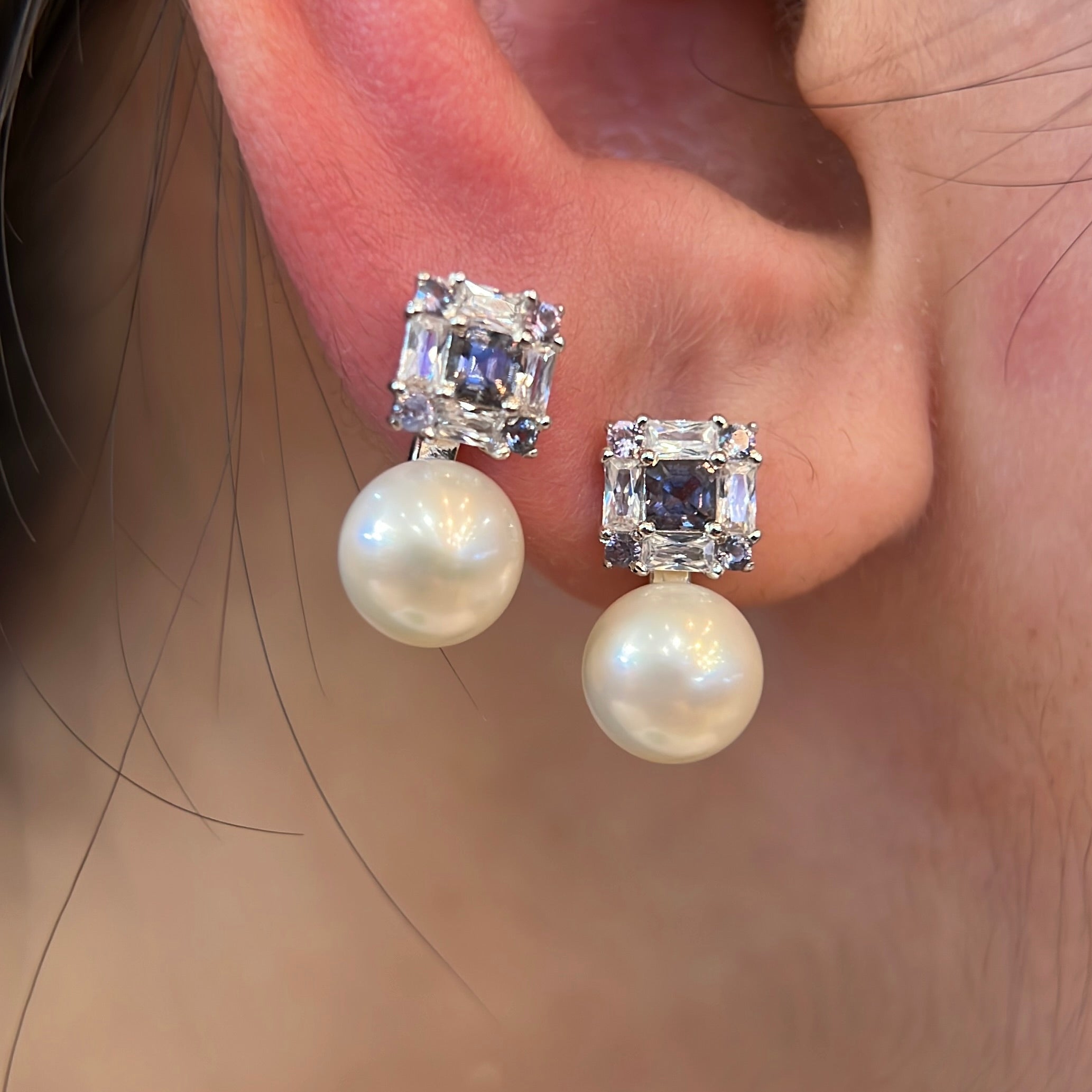 Solara stud earring