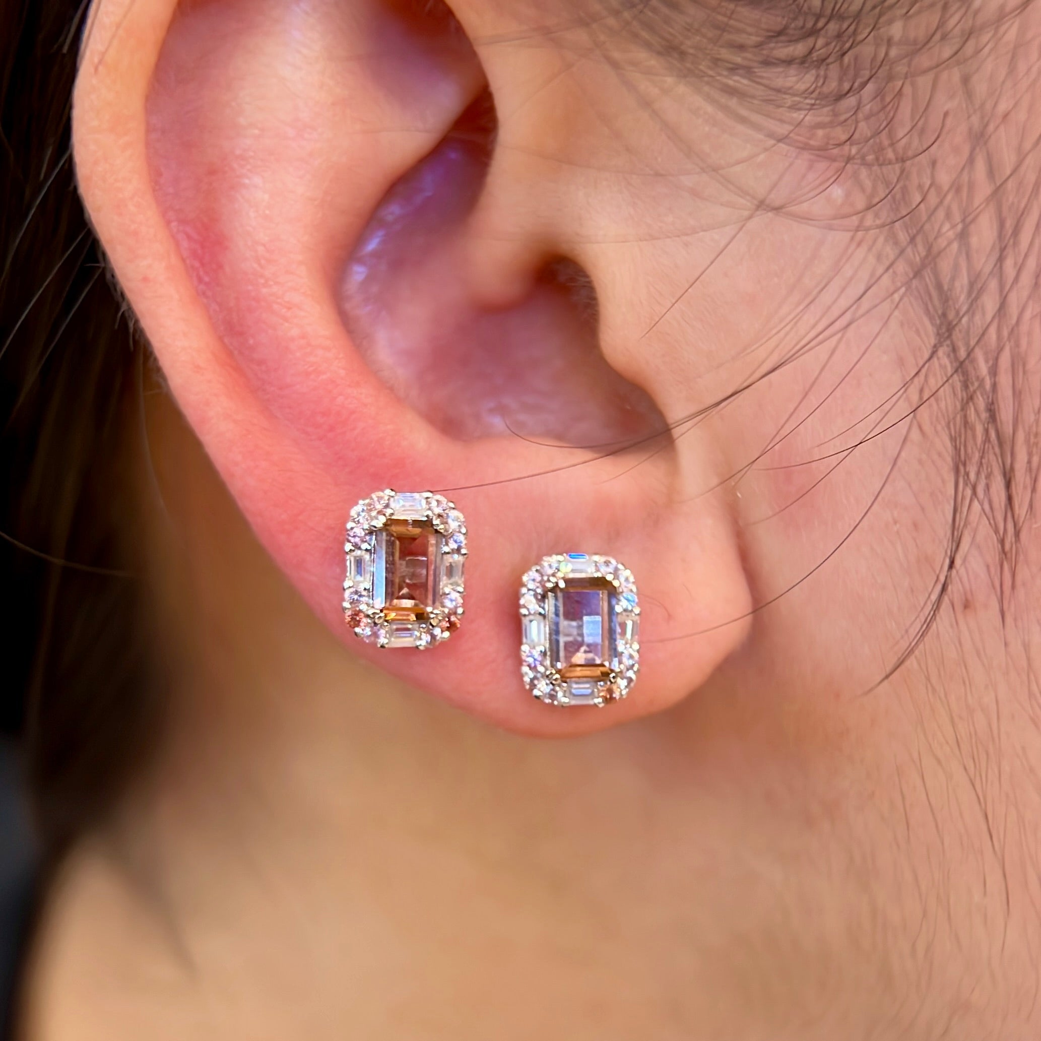 Almach stud earring