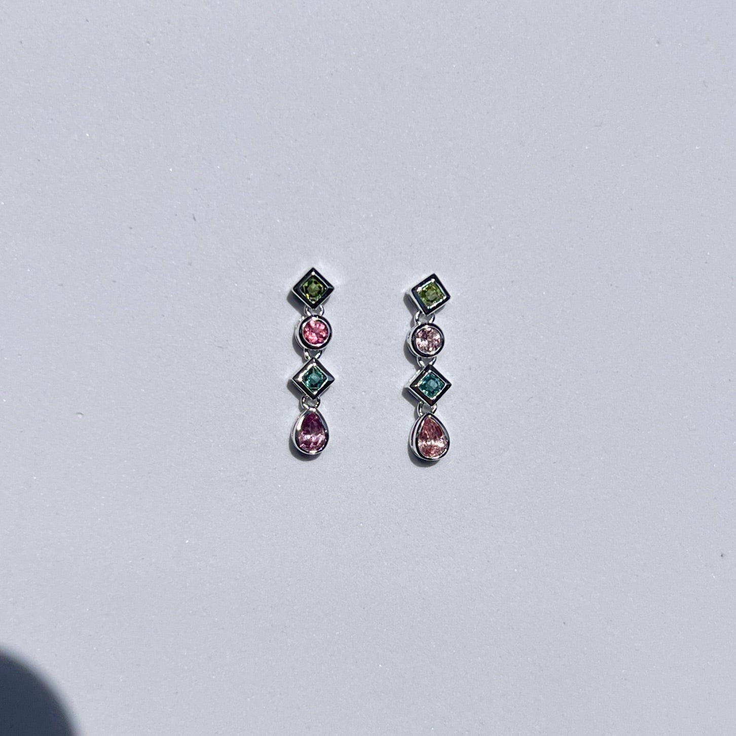 Thyra stud earring