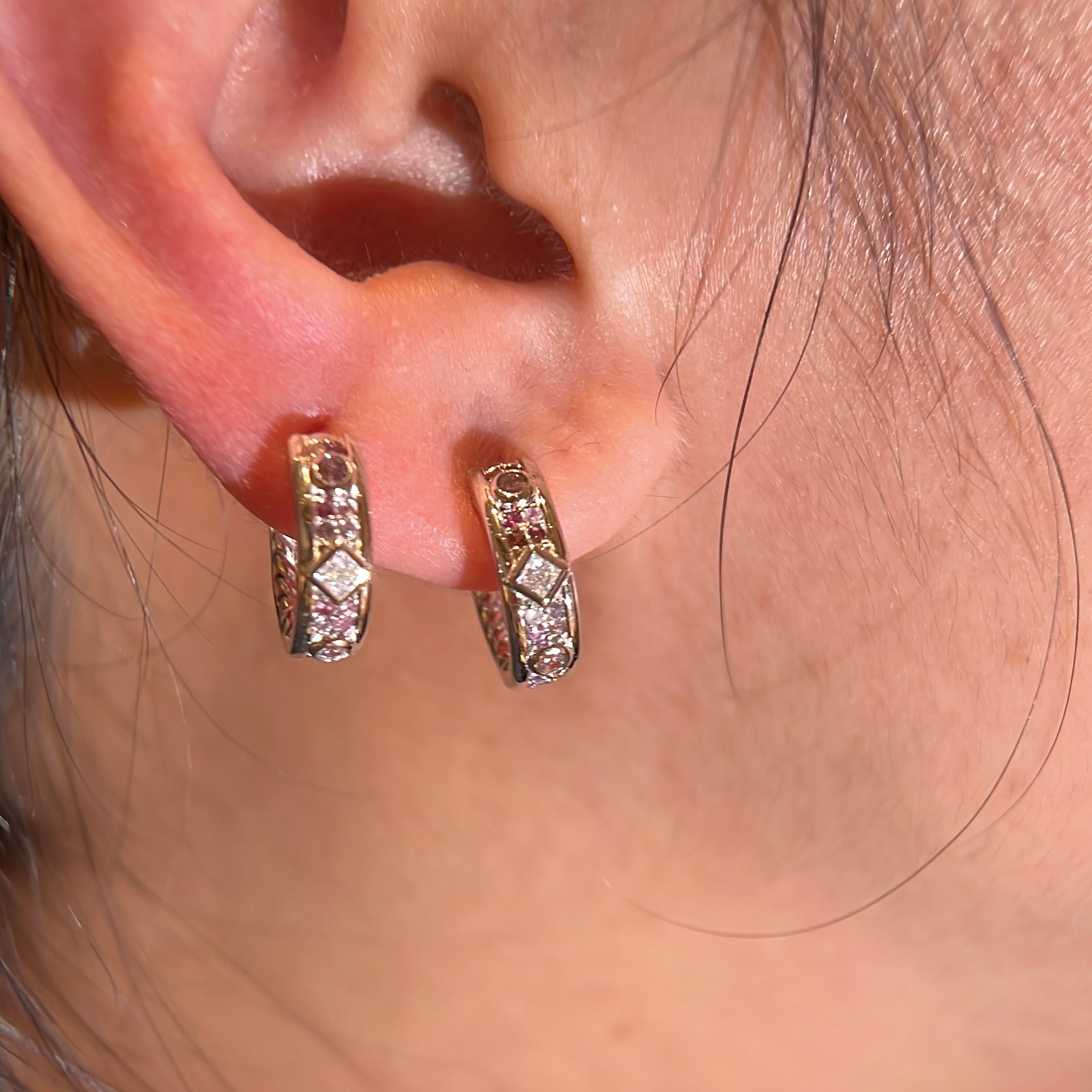 Halora stud earring