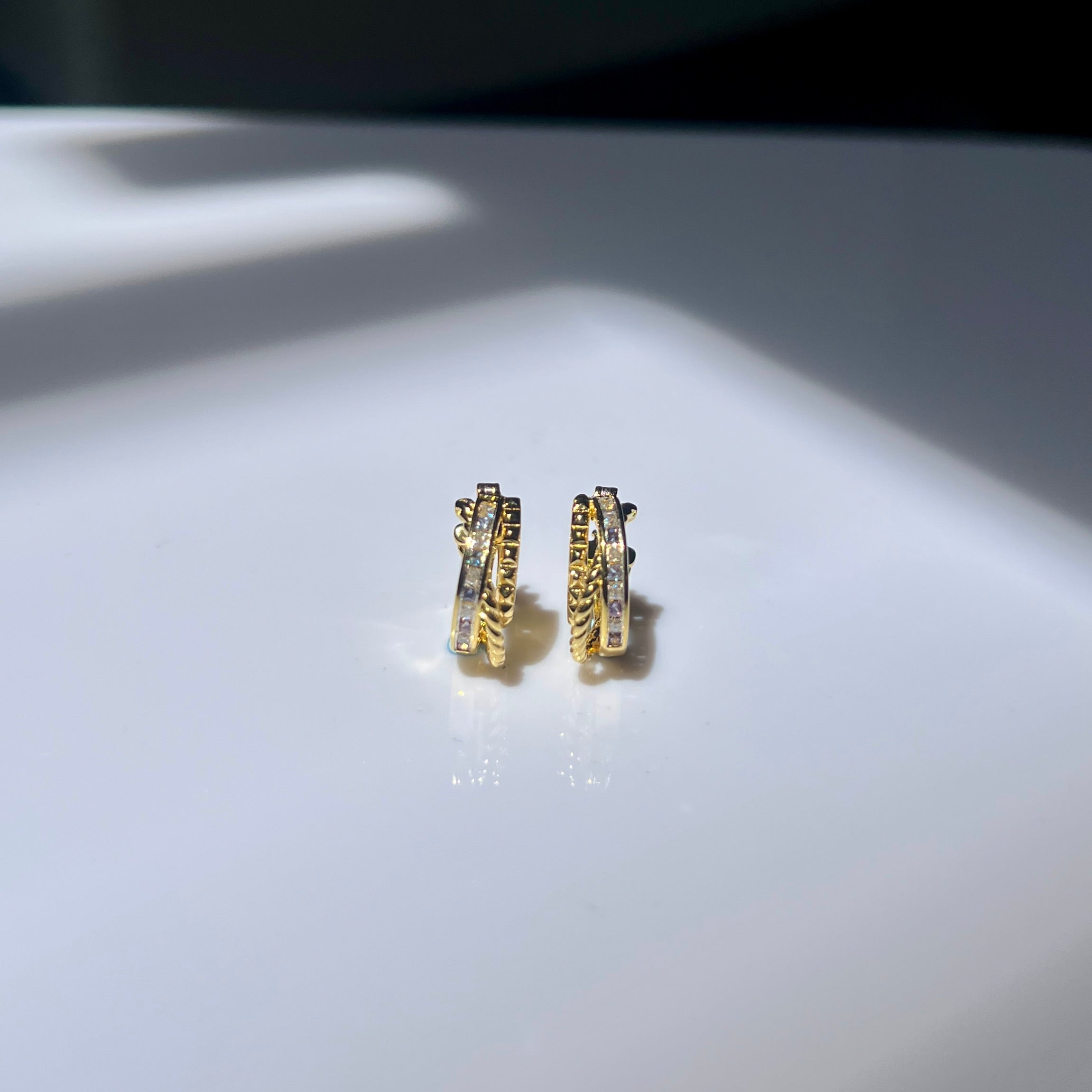 Elaria stud earring