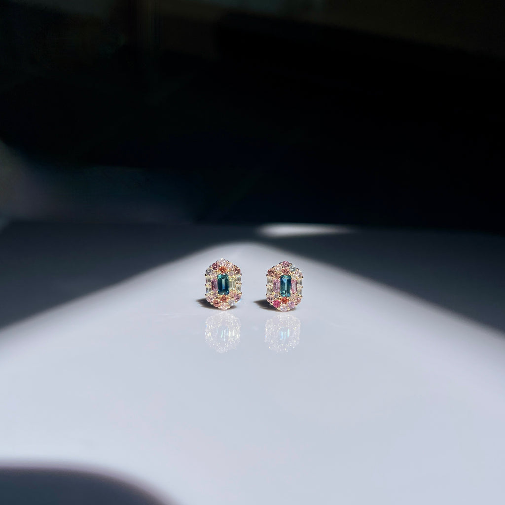 Veyra Stud Earrings