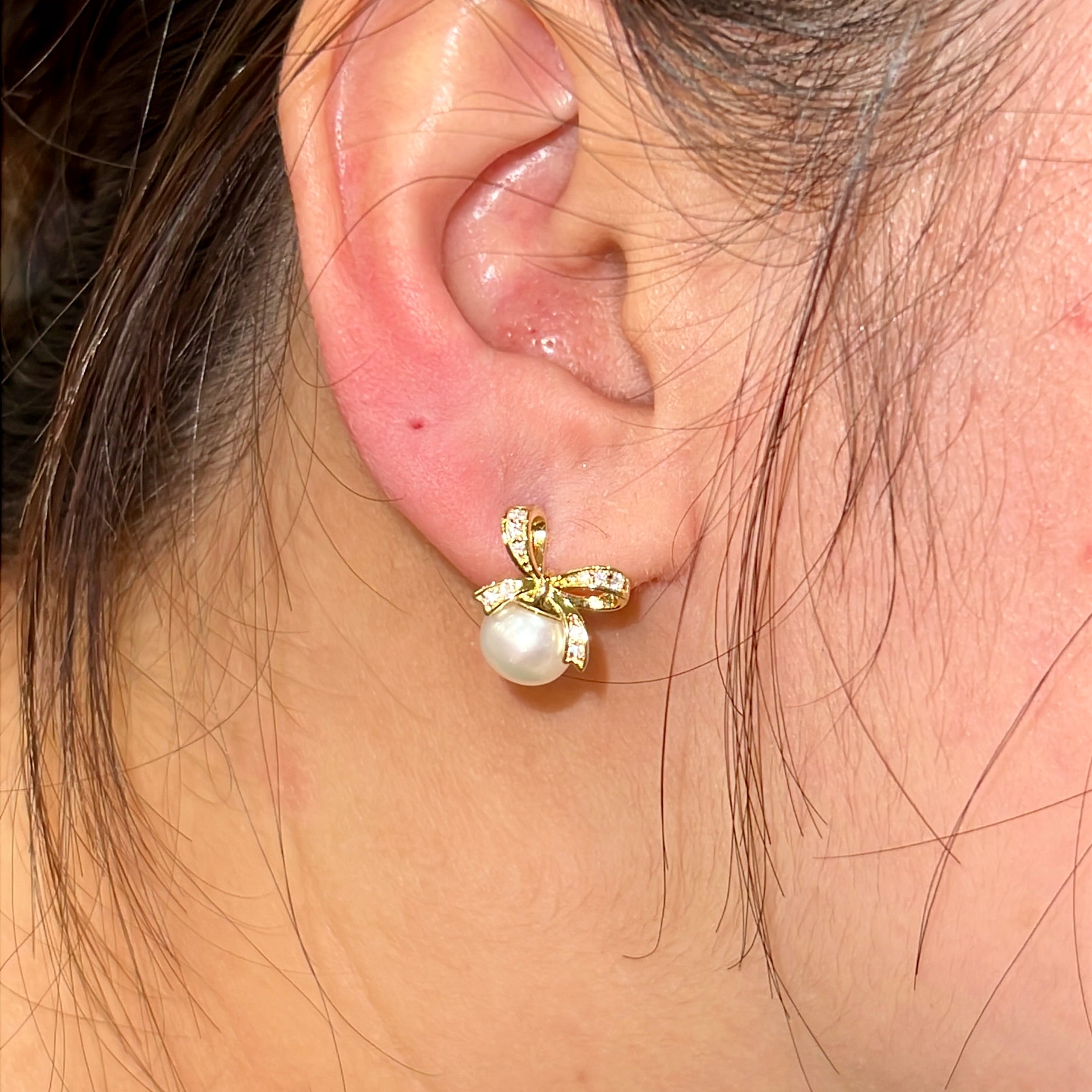 Azmira Stud Earrings