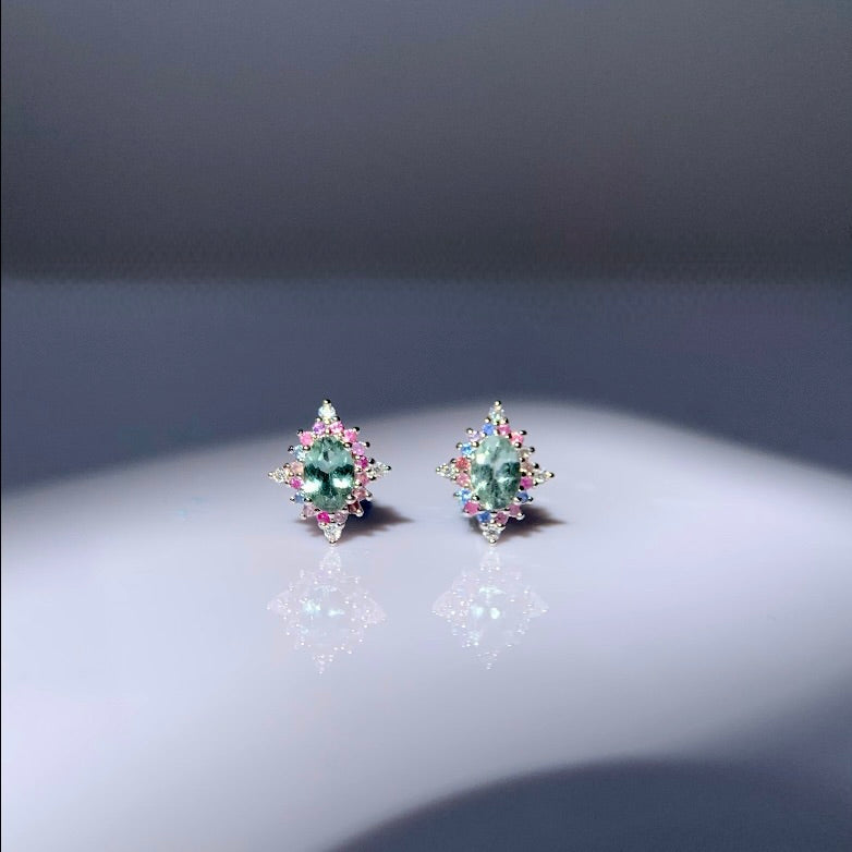 Elysia stud earring
