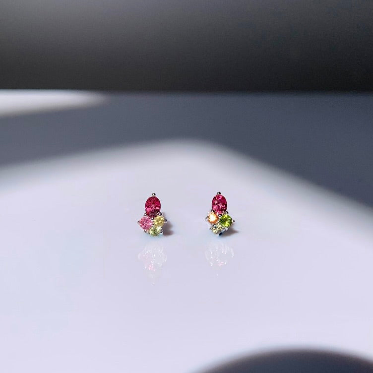 Lynx stud earring