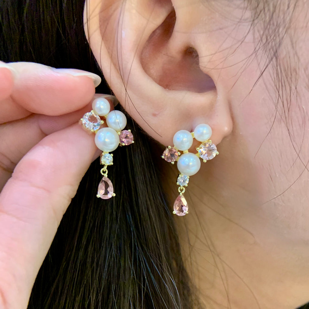 Cresselia stud earring
