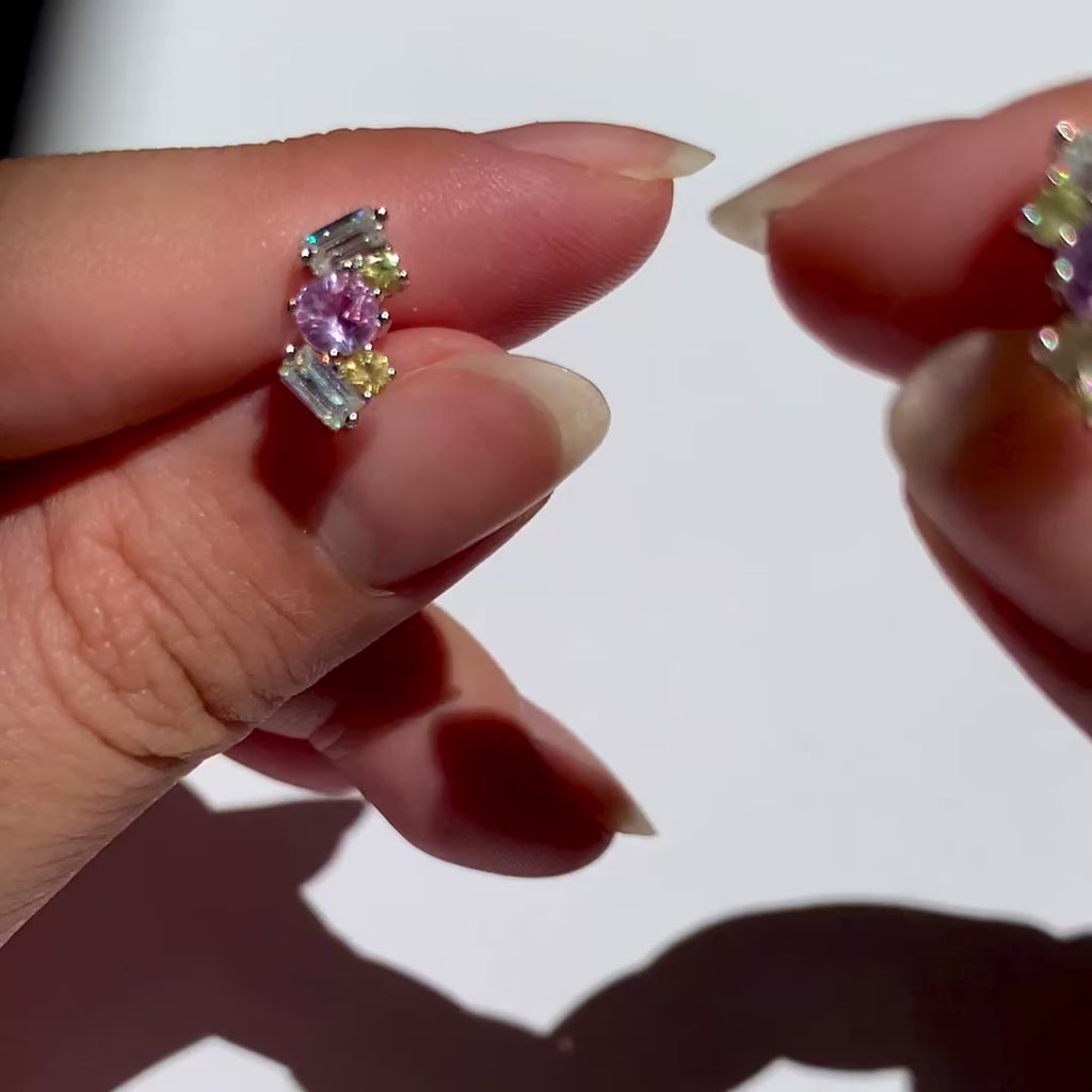 Luna stud earring