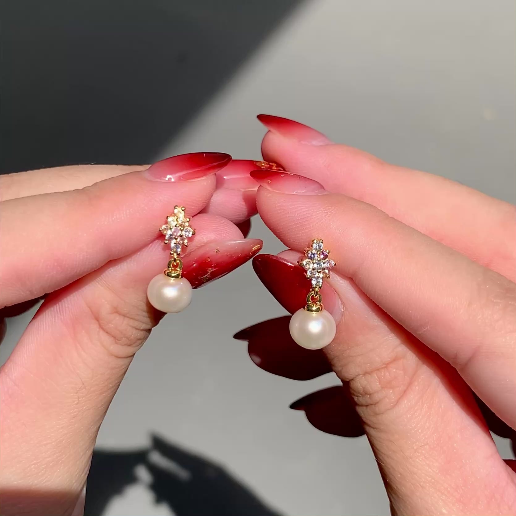Astryx stud earring