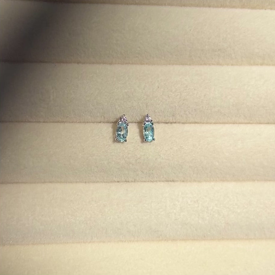 Oberon stud earring