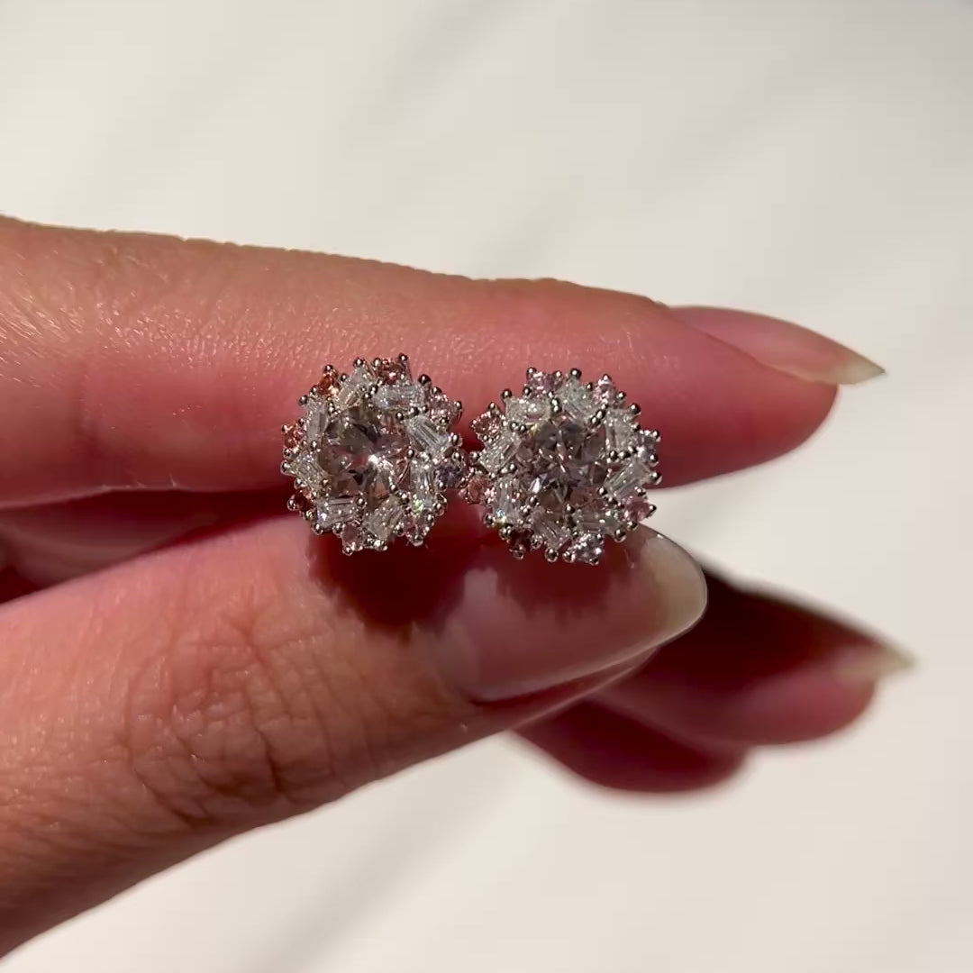 Arista stud earring