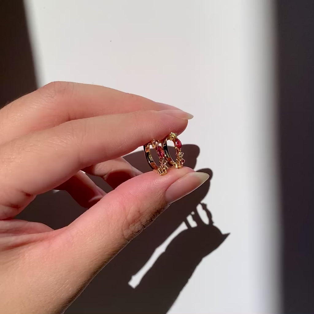 Caelum huggies earring