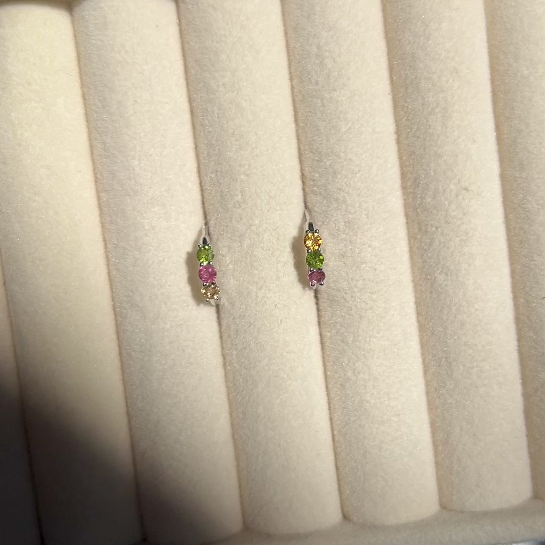 Alya huggies earring