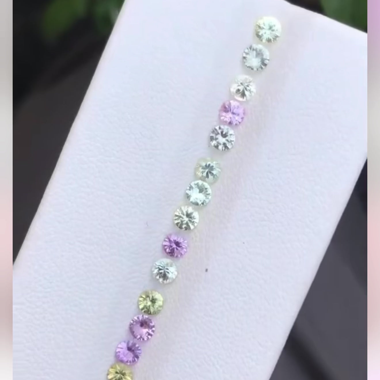 Tennis bracelet