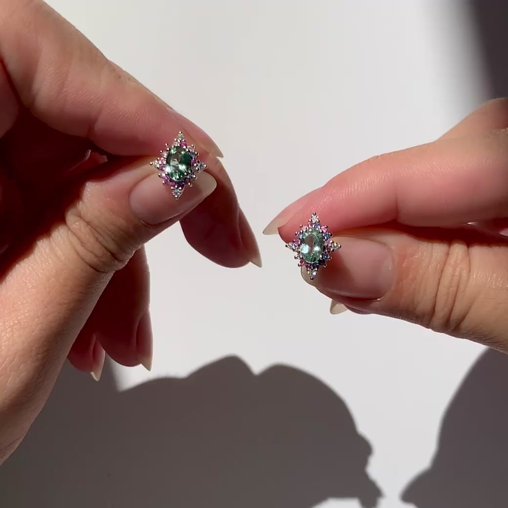 Elysia stud earring