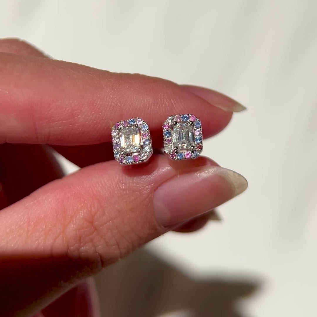 Ara stud earring