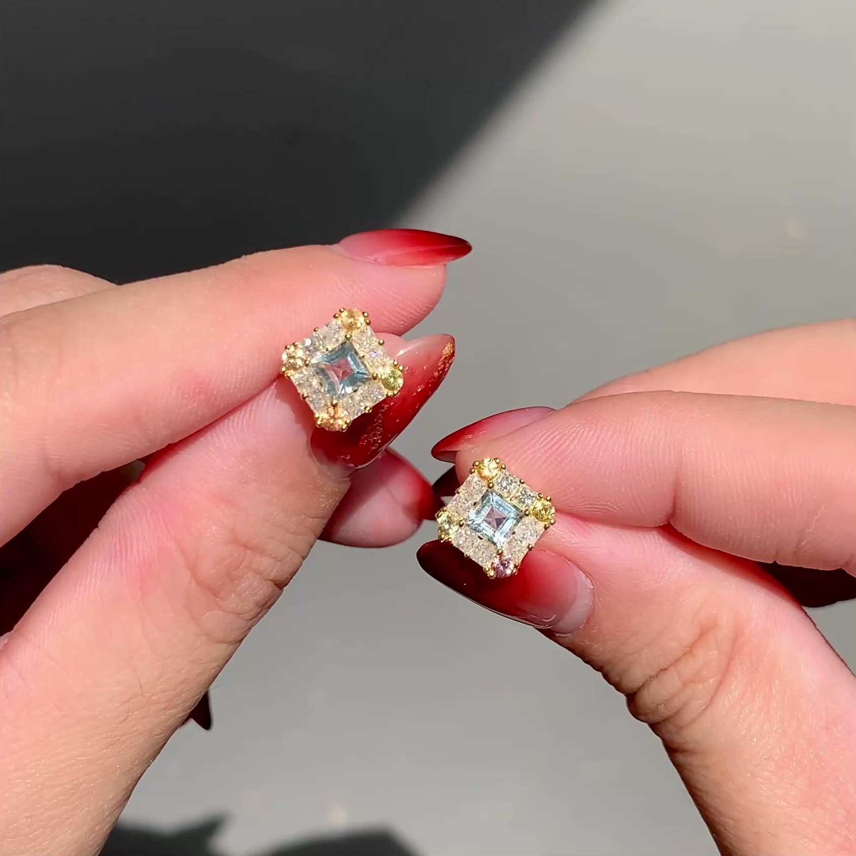 Elira stud earring