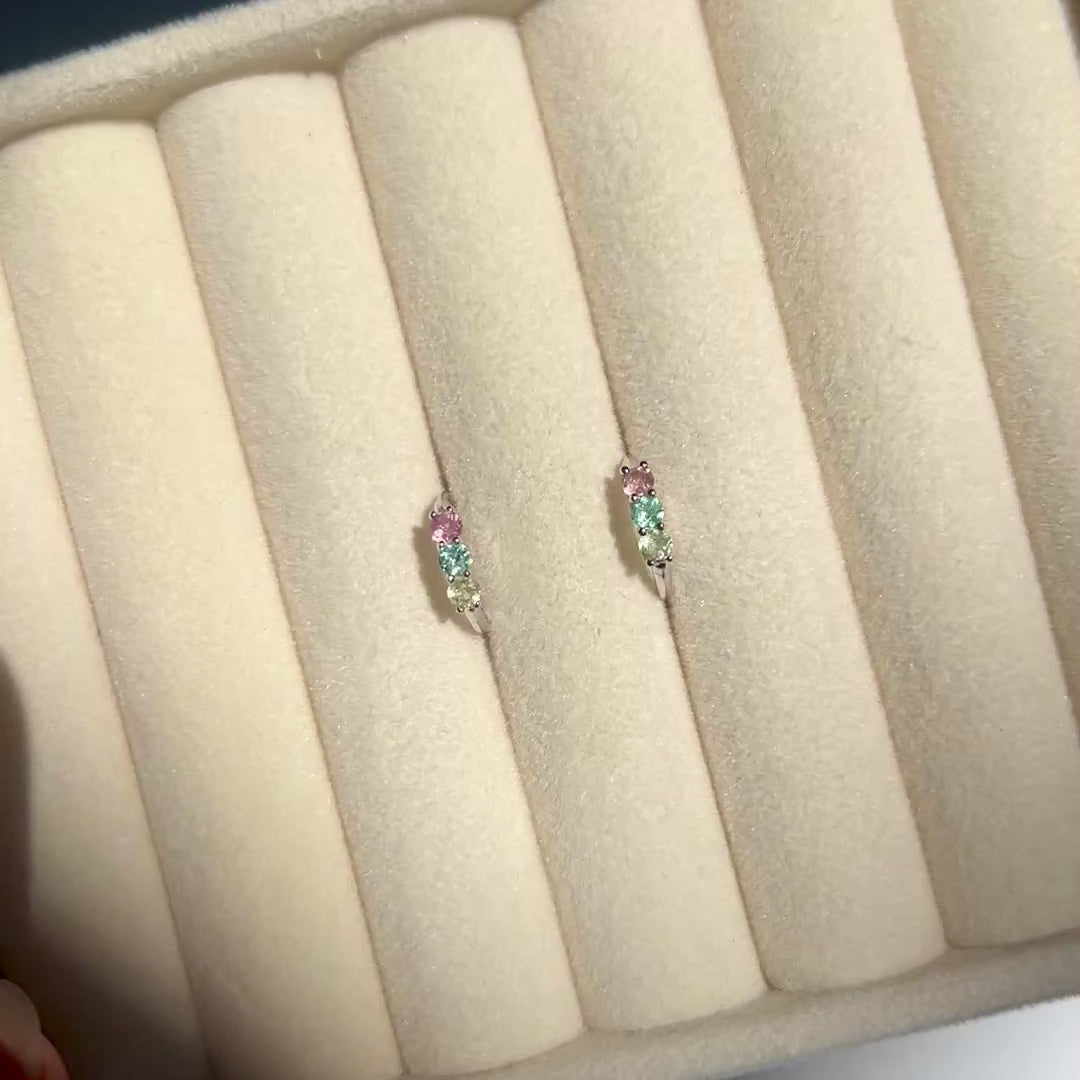 Alya huggies earring