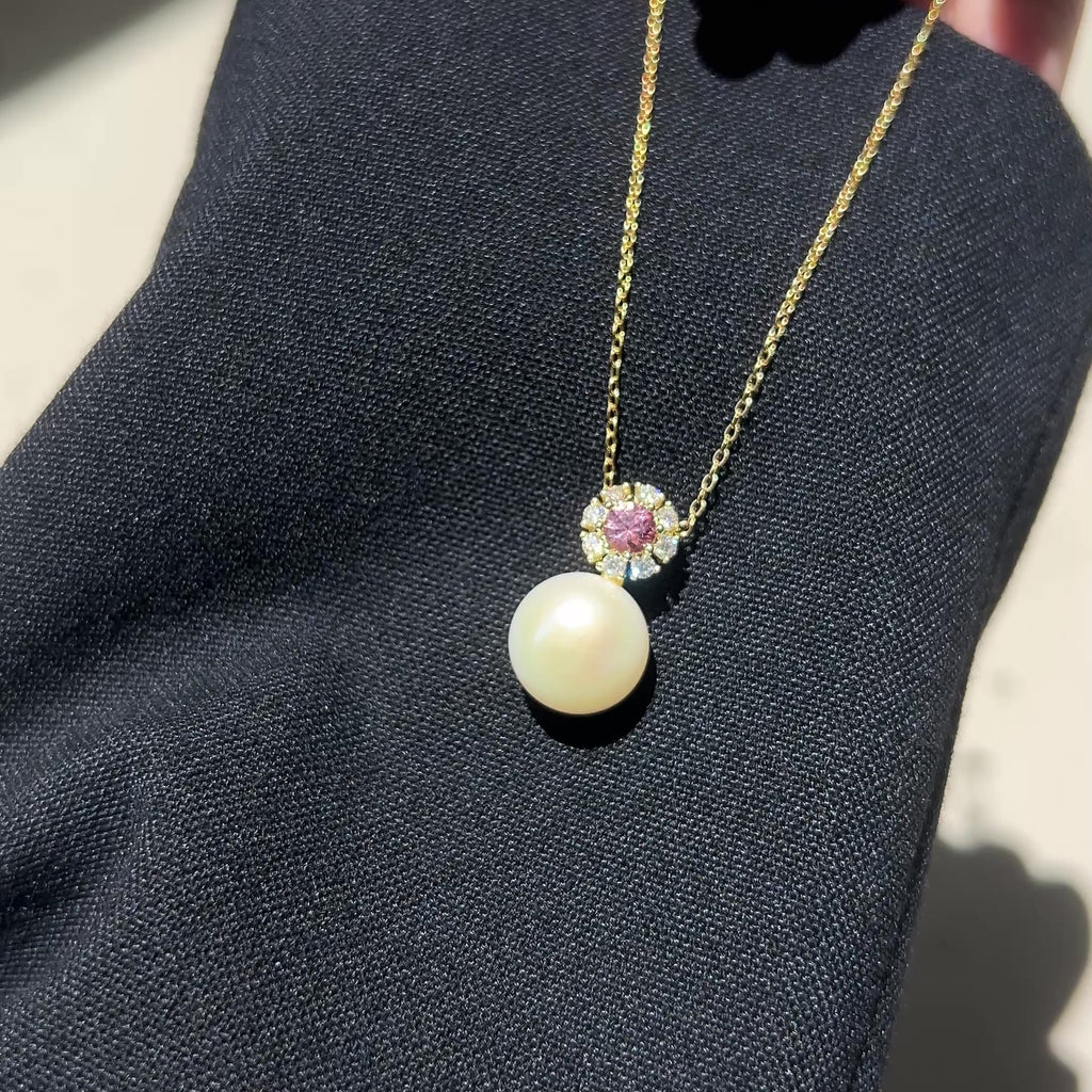 Elara necklace