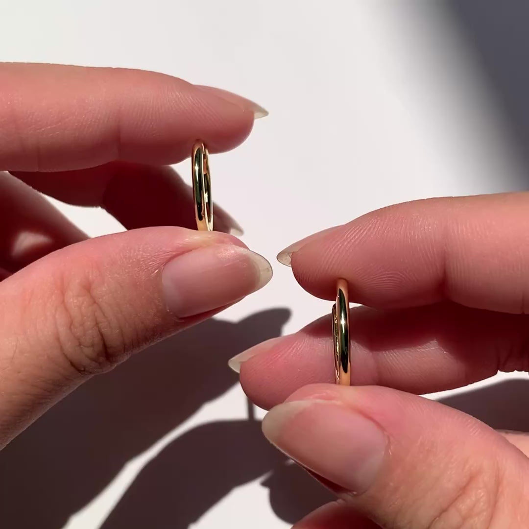 Gold hoops huggies earring