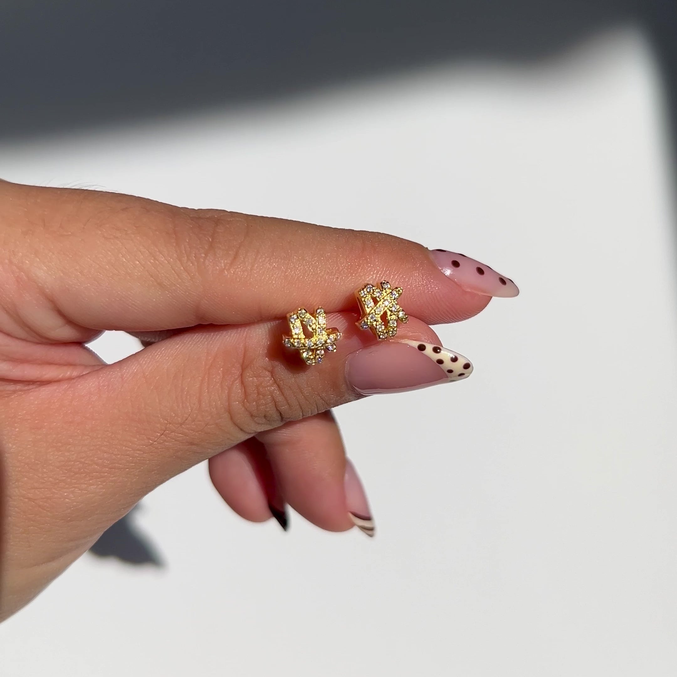 Sidra stud earring