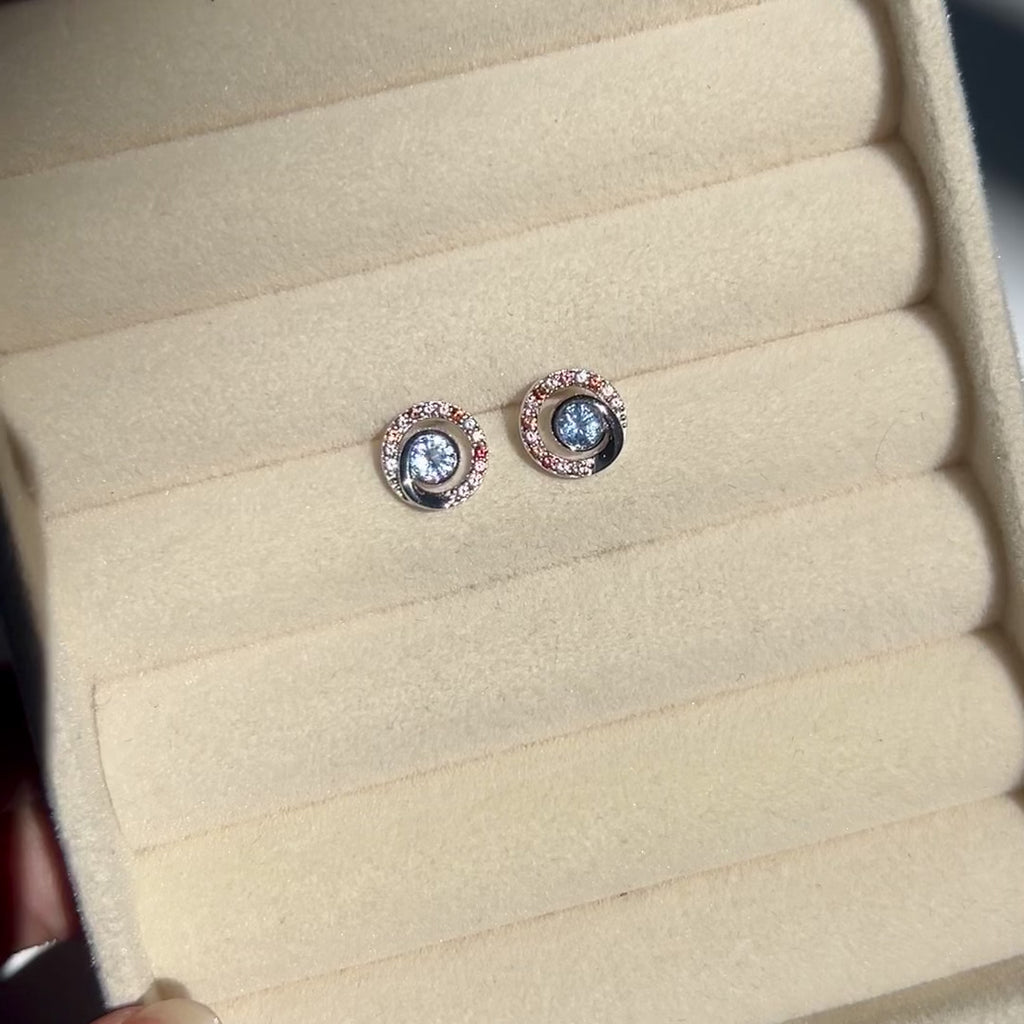 Larrisa stud earring