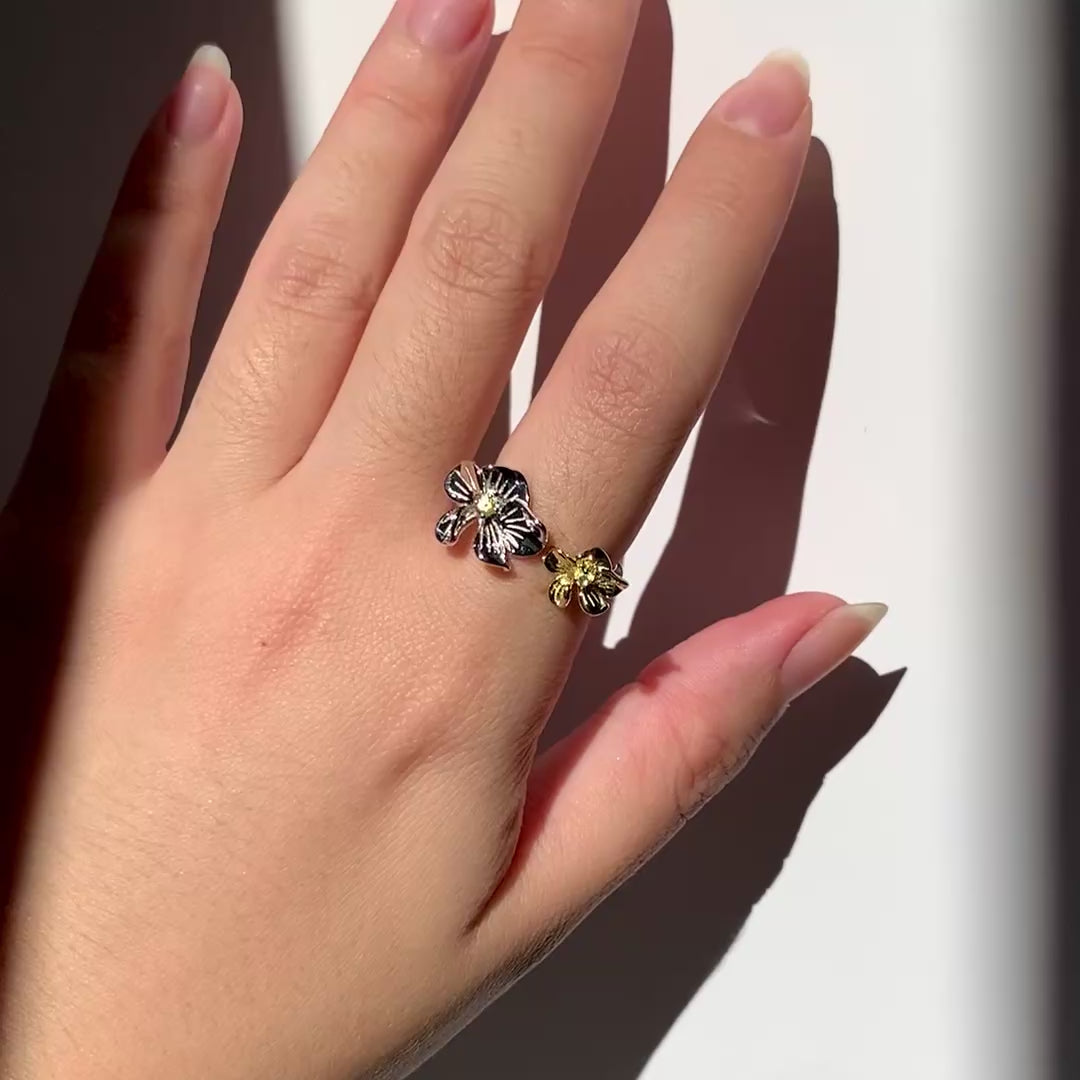 Fiore ring